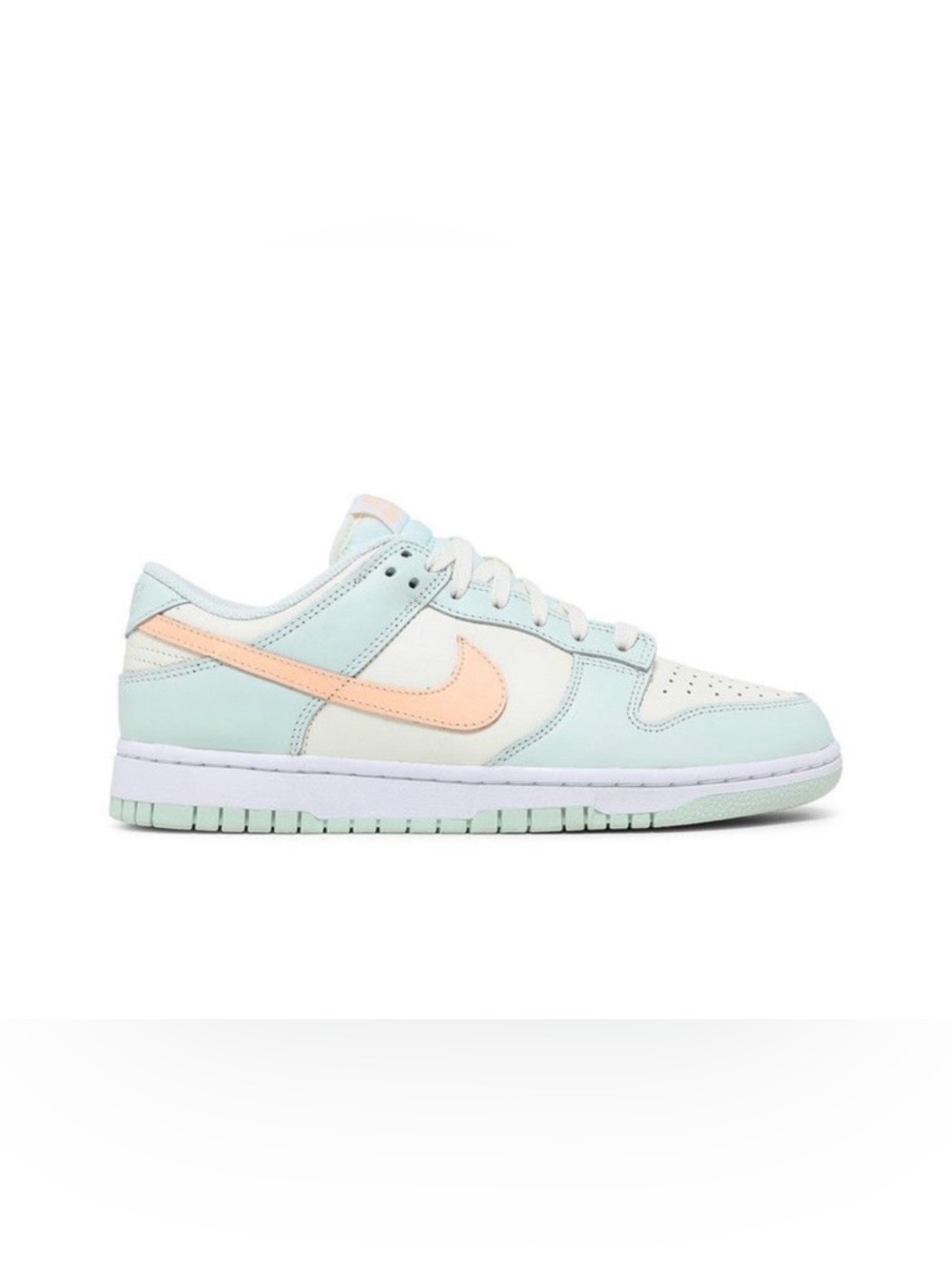 Nike Dunk Low “barely green”